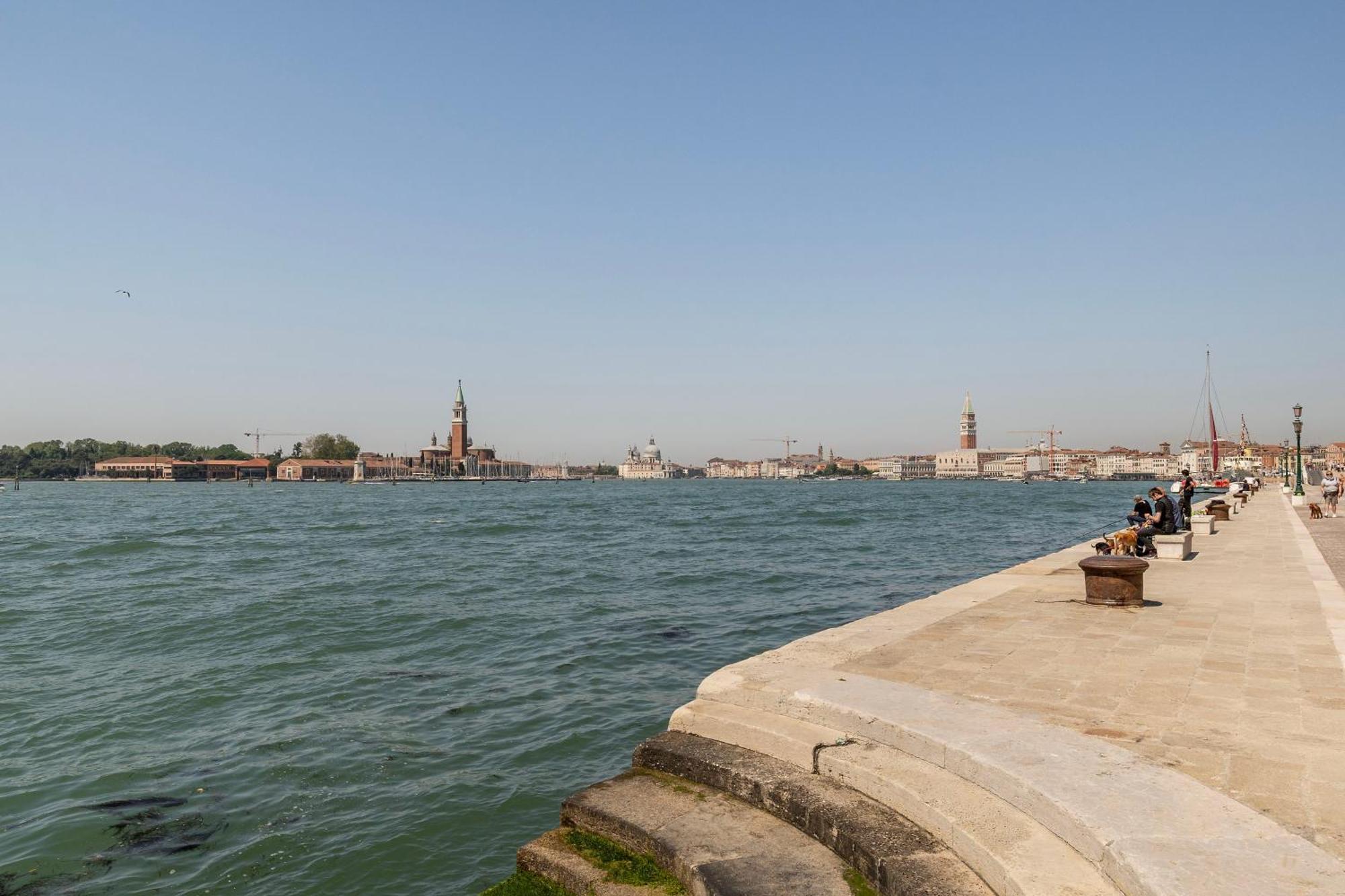 Ca'Lina Near Biennale Apartman Velence Kültér fotó
